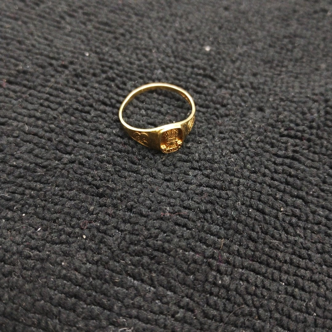 ANILLO DE GRADUACIÓN ORO 10 K 1.4 GRMS (SEMINUEVO)