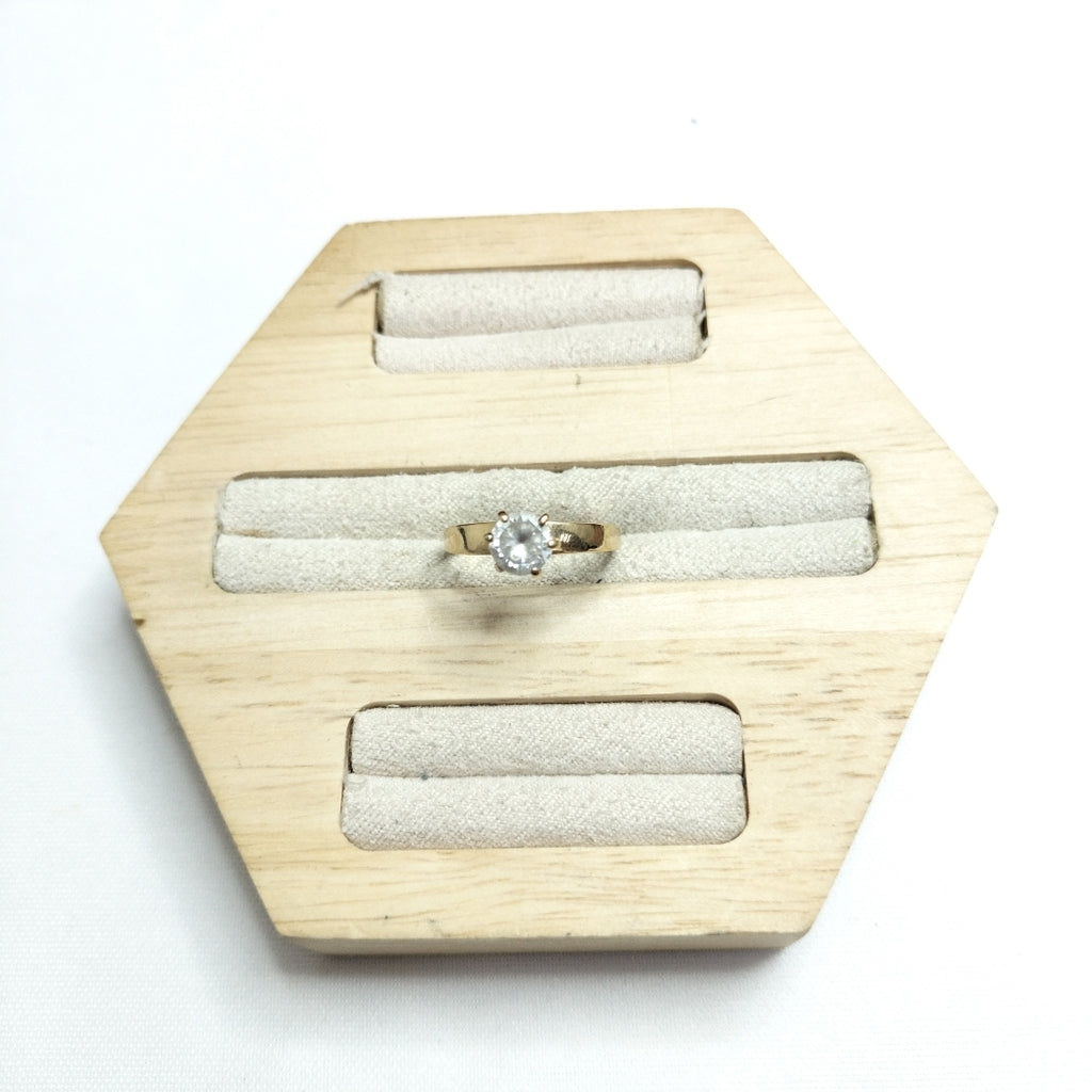 SOLITARIO ORO 14 K 1.6 GRMS (SEMINUEVO)