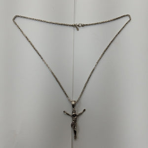 CADENA, CRUCIFIJO PLATA 17.6 GRMS (SEMINUEVO)