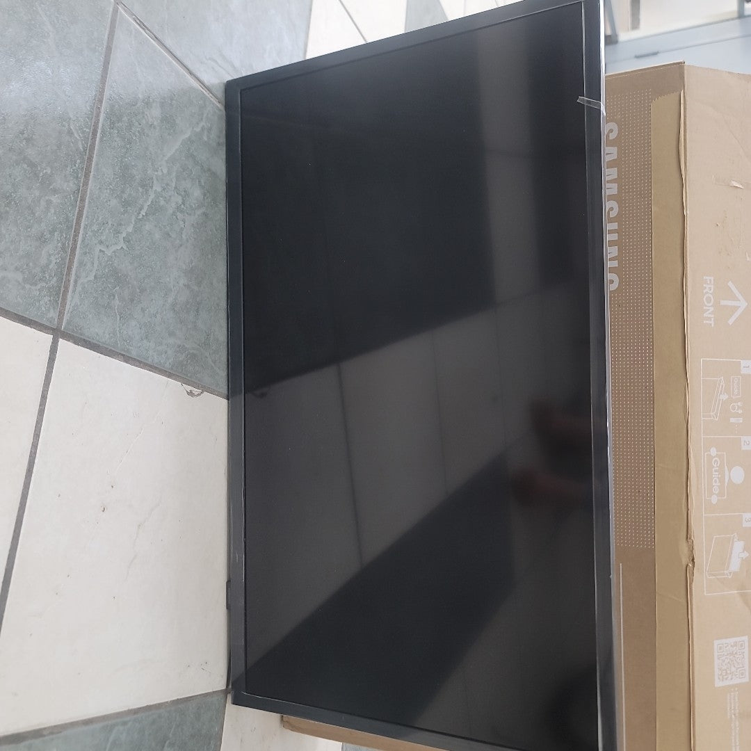 PANTALLA SAMSUNG S32H5000FF (2025) 32" LED HD (SEMINUEVO)