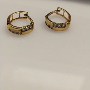 ARRACADAS PAR ORO 10 K 1.7 GRMS (SEMINUEVO)