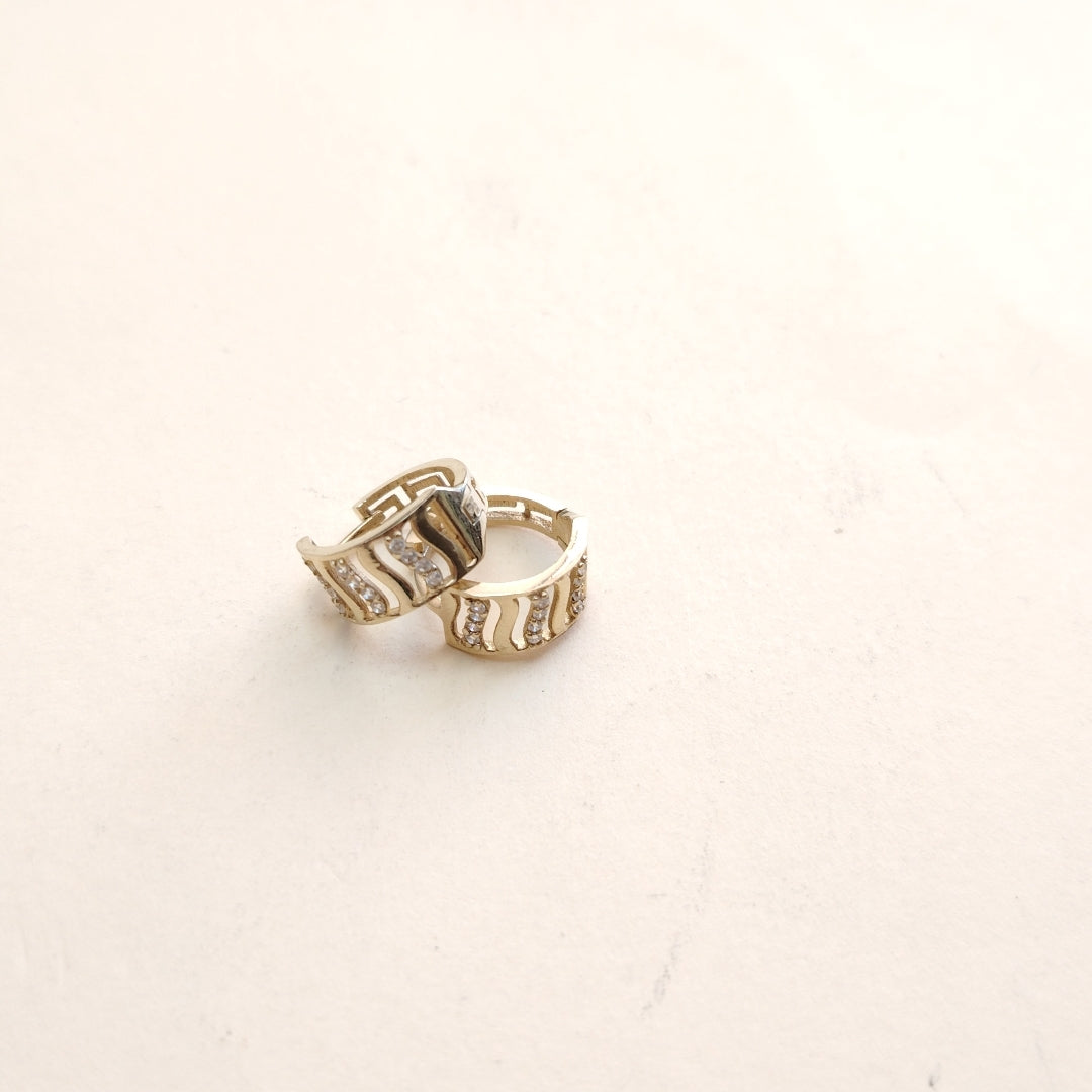 ARRACADAS PAR ORO 14 K 2.4 GRMS (SEMINUEVO)