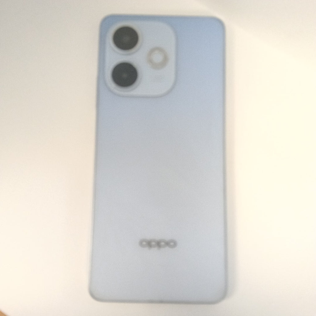 CELULAR OPPO A5 PRO CPH2711 (2025) 256 GB 8 GB RAM (SEMINUEVO)