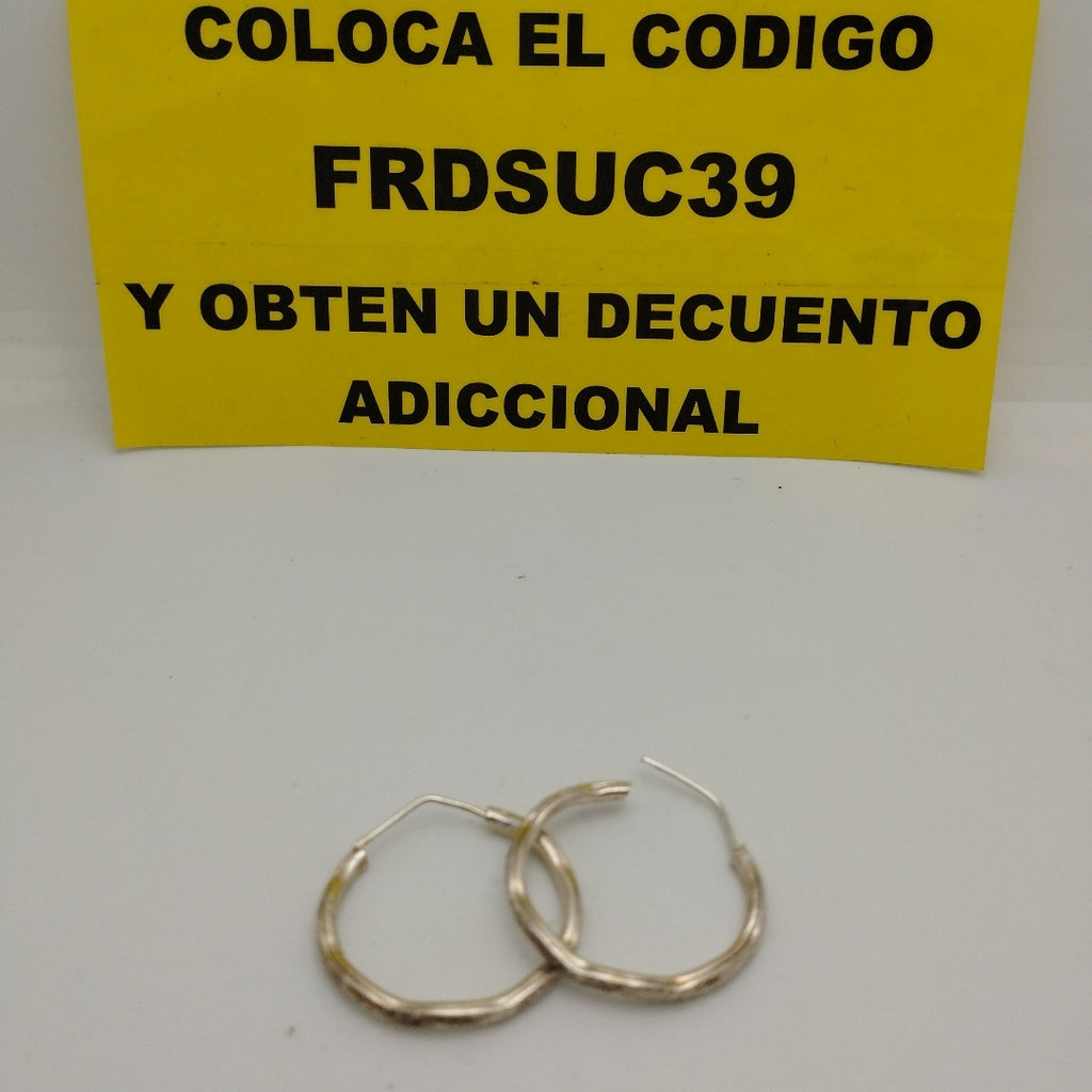 PAR ARRACADAS LABRADAS PLATA .925 2.5 GR (NUEVO)