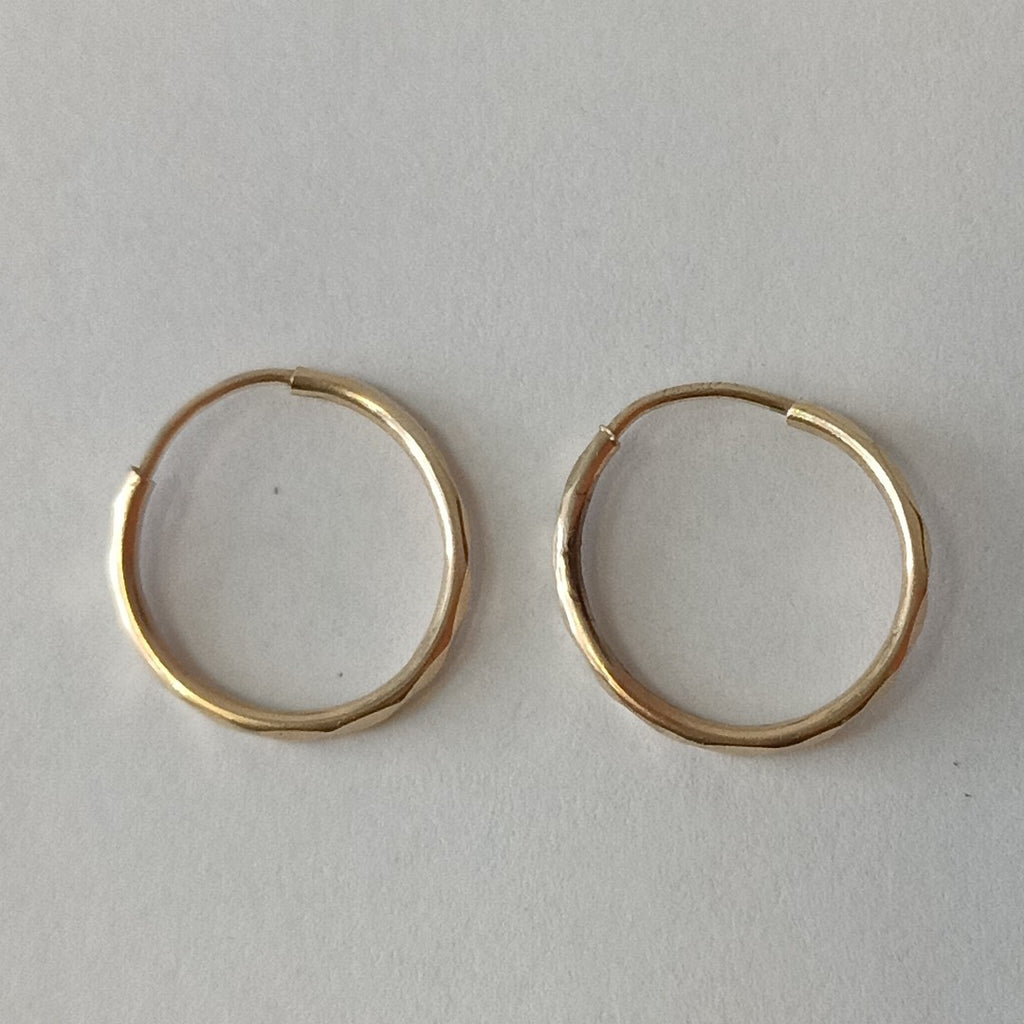 ARRACADAS PAR ORO 10 K 1.2 GRMS (SEMINUEVO)