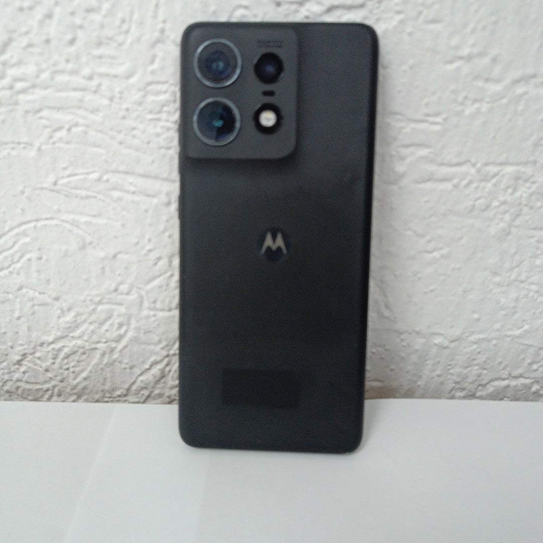 CELULAR MOTOROLA EDGE 50 PRO XT2403-2 (2024) 512 GB 12 GB RAM (SEMINUEVO)