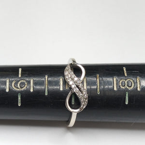 ANILLITO ORO BLANCO 14 K 2 GRMS (SEMINUEVO)