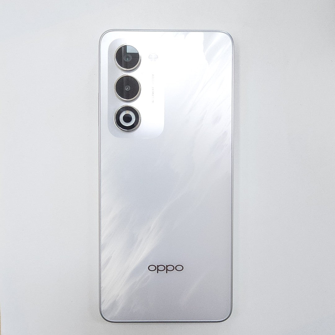 CELULAR OPPO A5 CPH2727 (2025) 256 GB 4 GB RAM (SEMINUEVO)