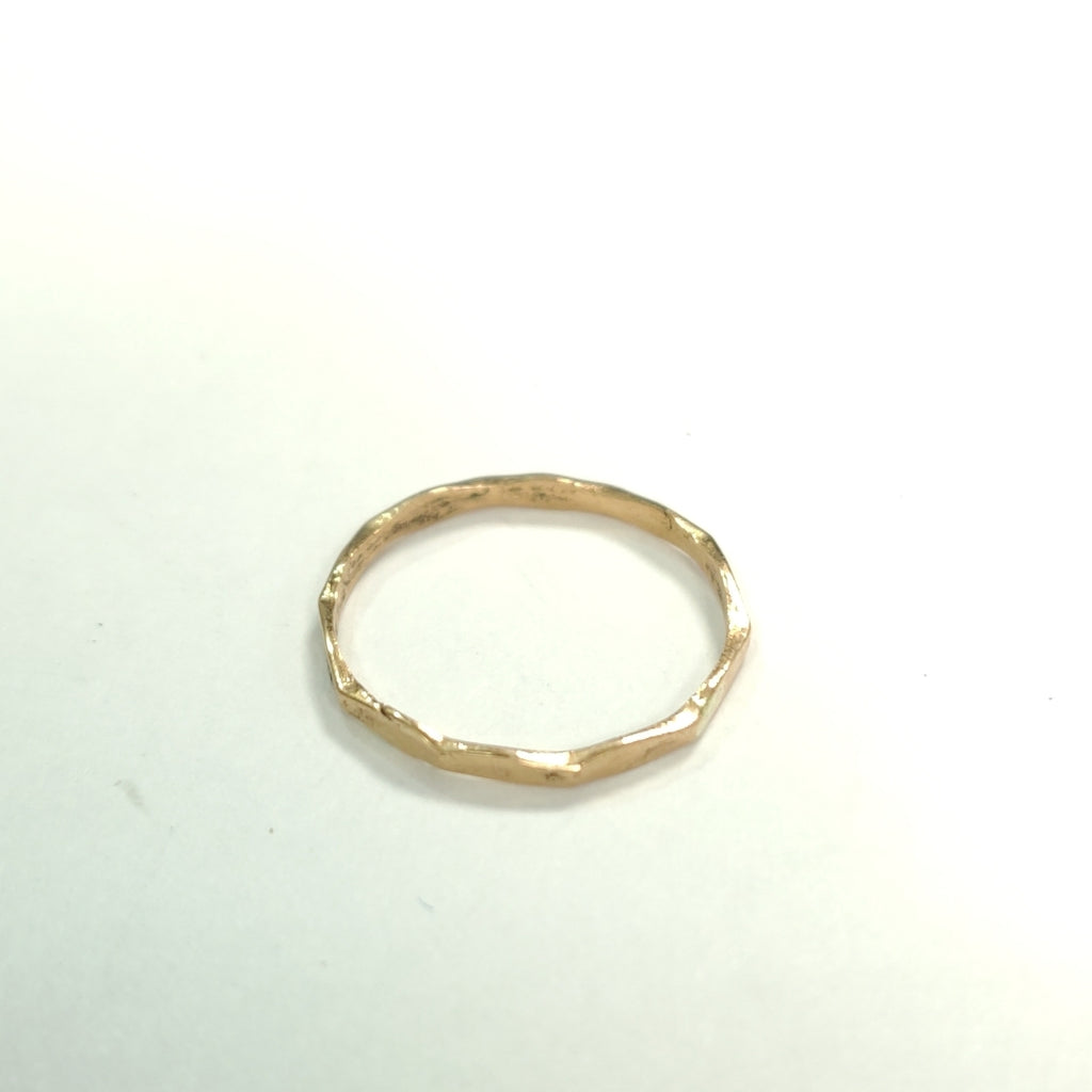 ANILLITO ORO 18 K 0,80 GRMS (SEMINUEVO)
