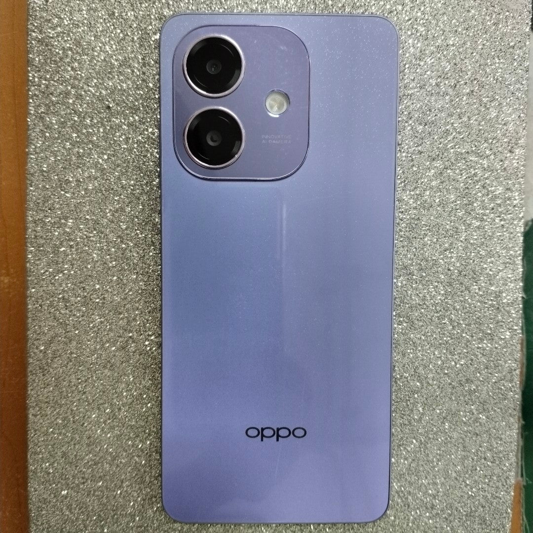 CELULAR OPPO A40 CPH2669 (2024) 256 GB 4 GB RAM (SEMINUEVO)
