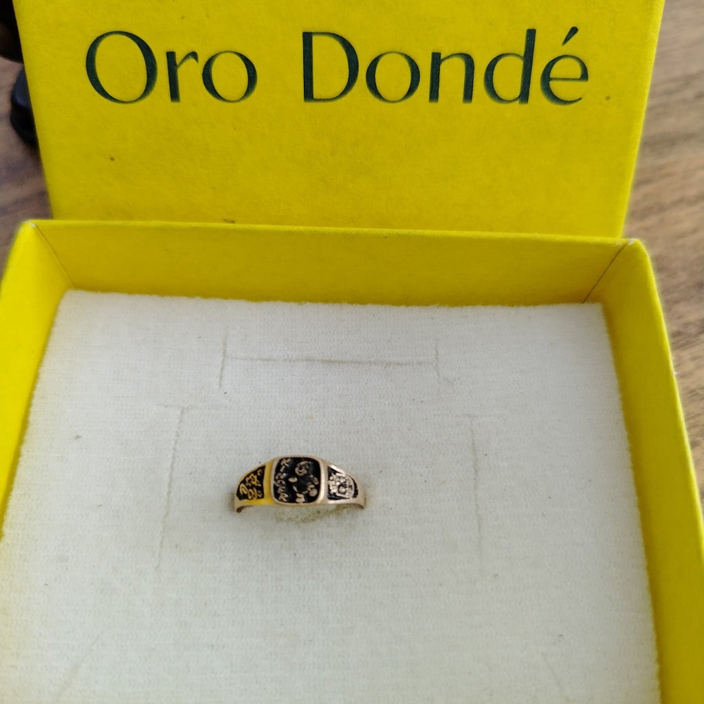 ANILLO DE GRADUACIÓN ORO 8 K 0.7 GRMS (SEMINUEVO)