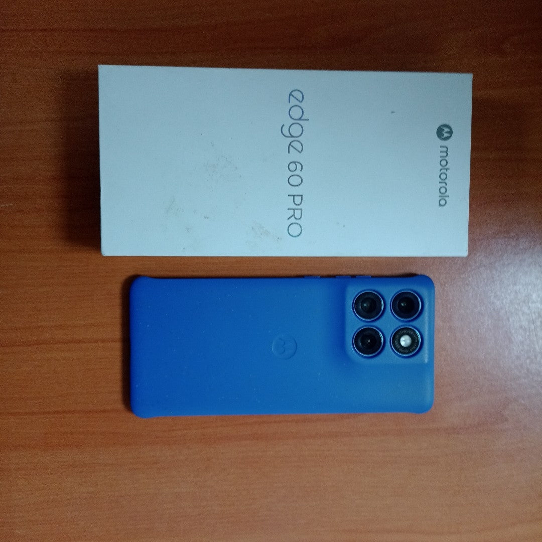 CELULAR MOTOROLA EDGE 60 PRO XT2507-1 (2025) 512 GB 12 GB RAM (SEMINUEVO)