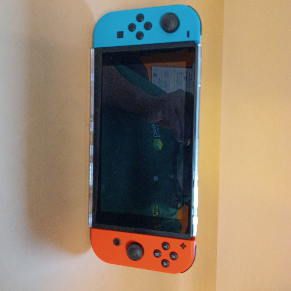 CONSOLA DE VIDEOJUEGO NINTENDO SWITCH 1.1 32 GB (SEMINUEVO)