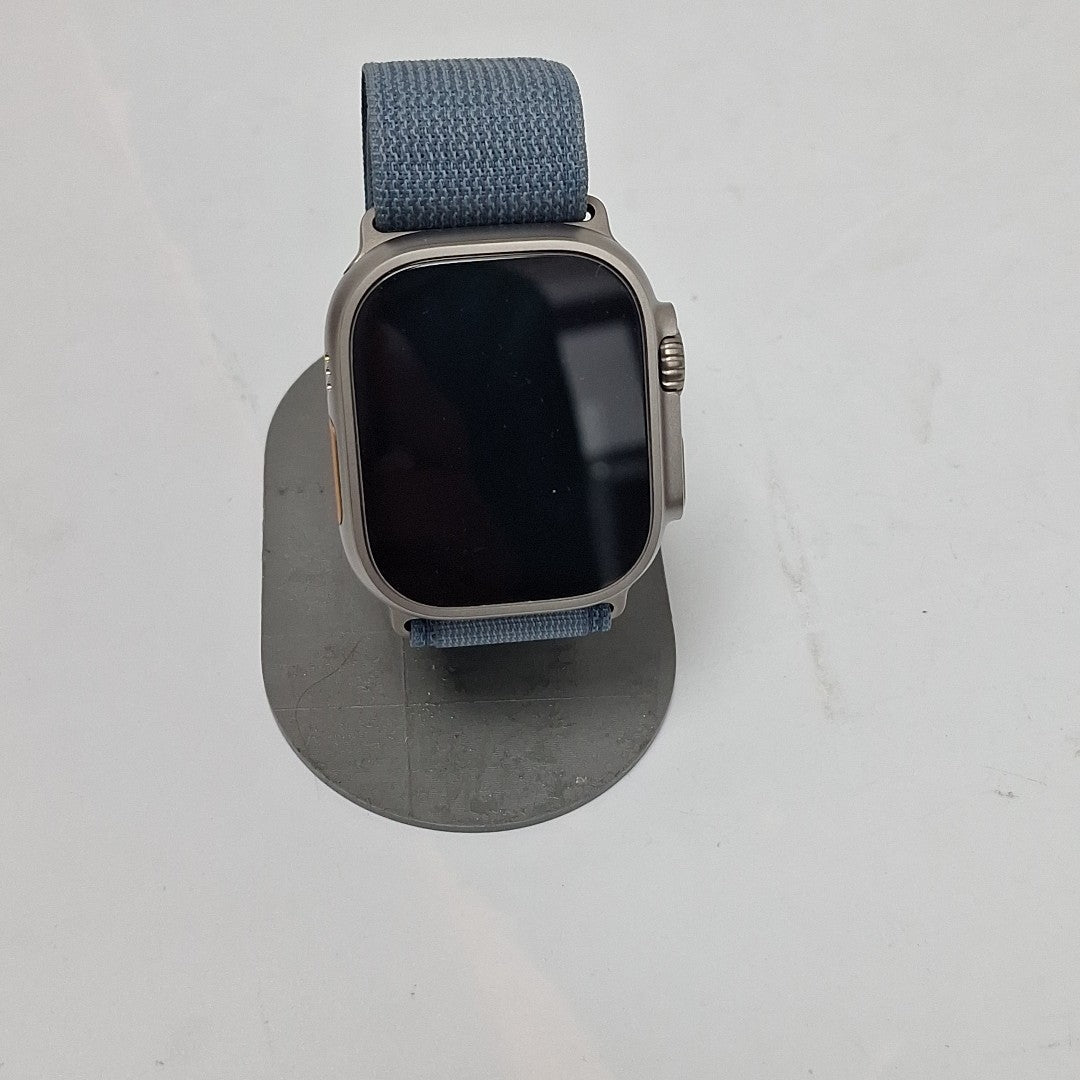 SMARTWATCH APPLE ULTRA 3 A3281 49 MM GPS + CELULAR (SEMINUEVO)