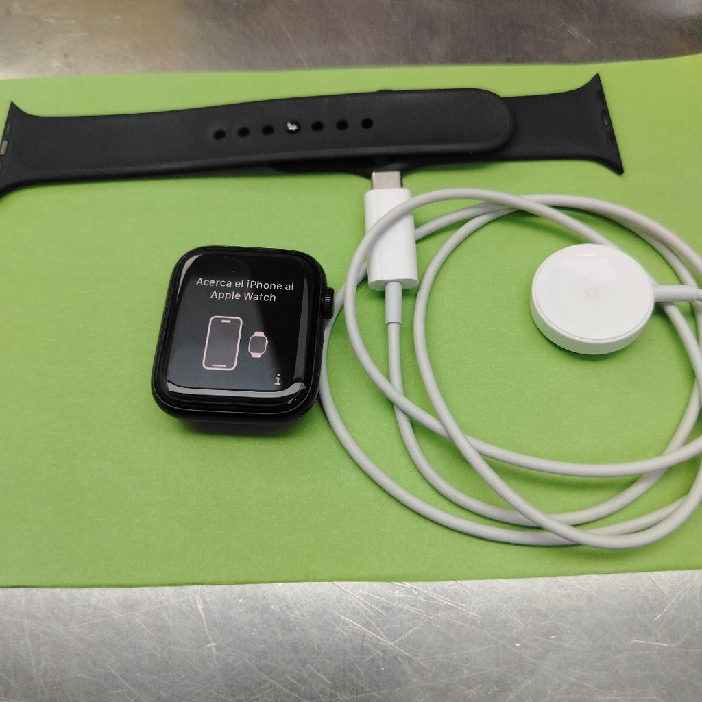 SMARTWATCH APPLE SE 2 ALUMINIO A2723 44 MM GPS (SEMINUEVO)