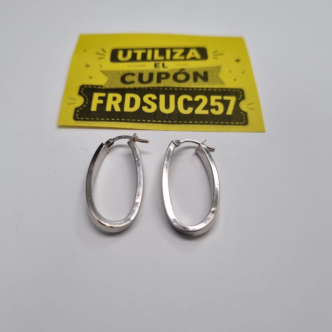 ARRACADAS PAR ORO BLANCO 14 K 1.9 GRMS (SEMINUEVO)