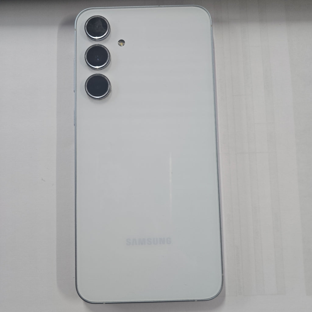 CELULAR SAMSUNG GALAXY A55 5G SM-A556E (2024) 128 GB 8 GB RAM (SEMINUEVO)