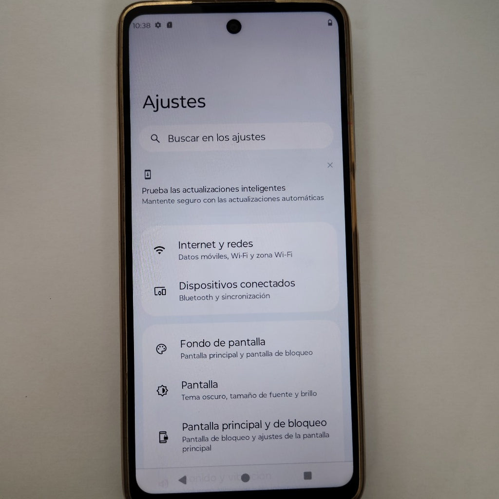CELULAR MOTOROLA MOTO G24 XT2423-1 (2024) 256 GB 4 GB RAM (SEMINUEVO)