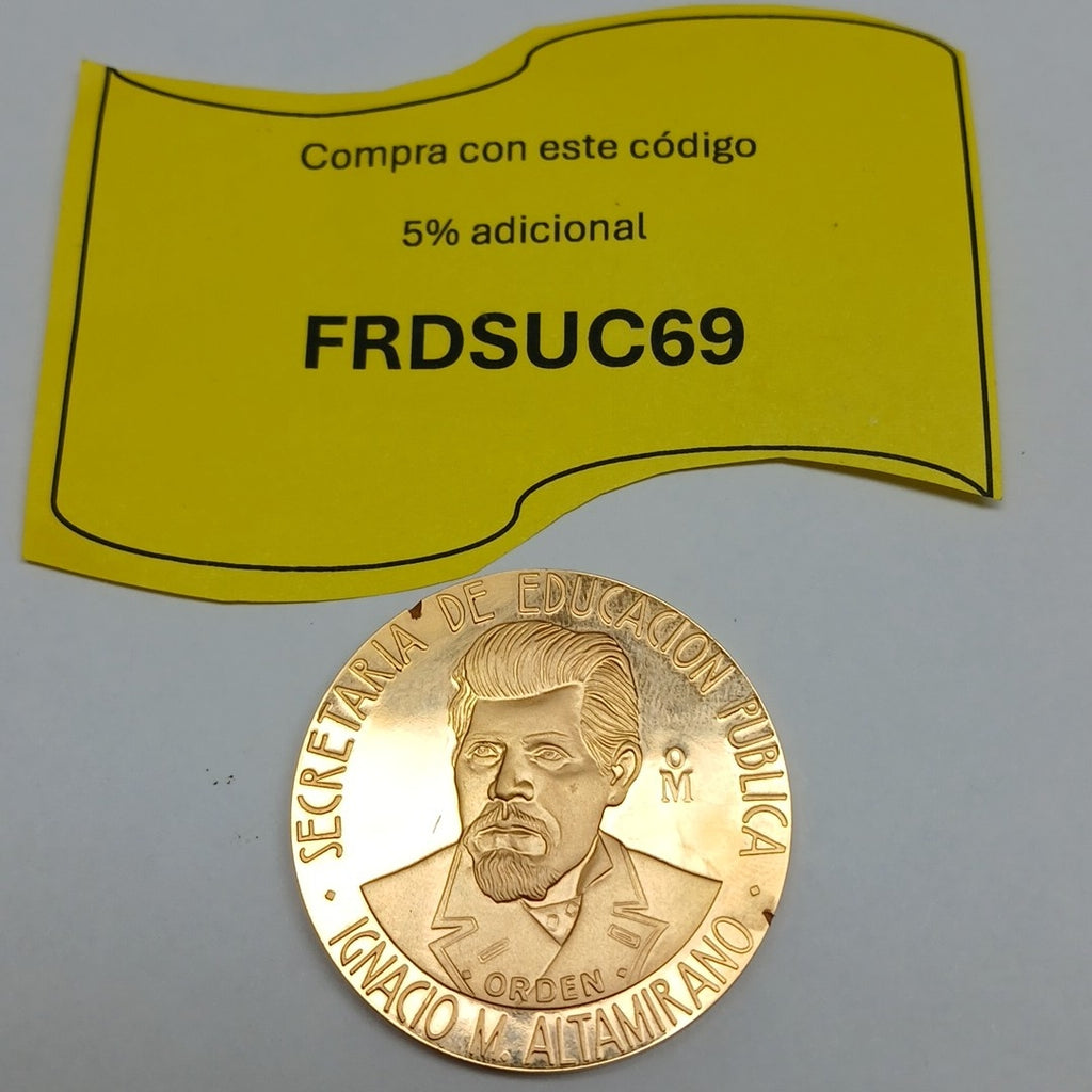 MEDALLA CONMEMORATIVA ORO 21 K 42 GRMS (SEMINUEVO)