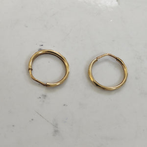 ARRACADAS PAR ORO 10 K 0.6 GRMS (SEMINUEVO)