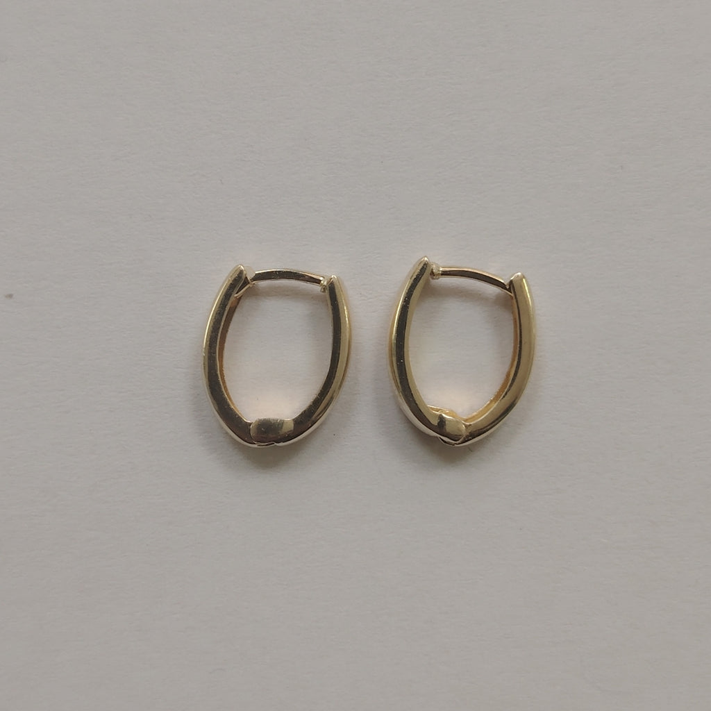 HUGGIES ORO 14K 1.1 (NUEVO)