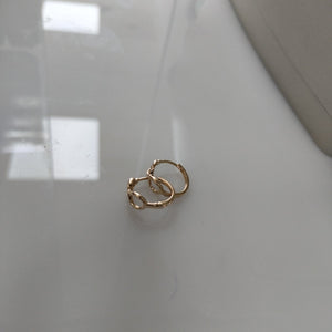 HUGGIES ORO 14K 1.7 (NUEVO)