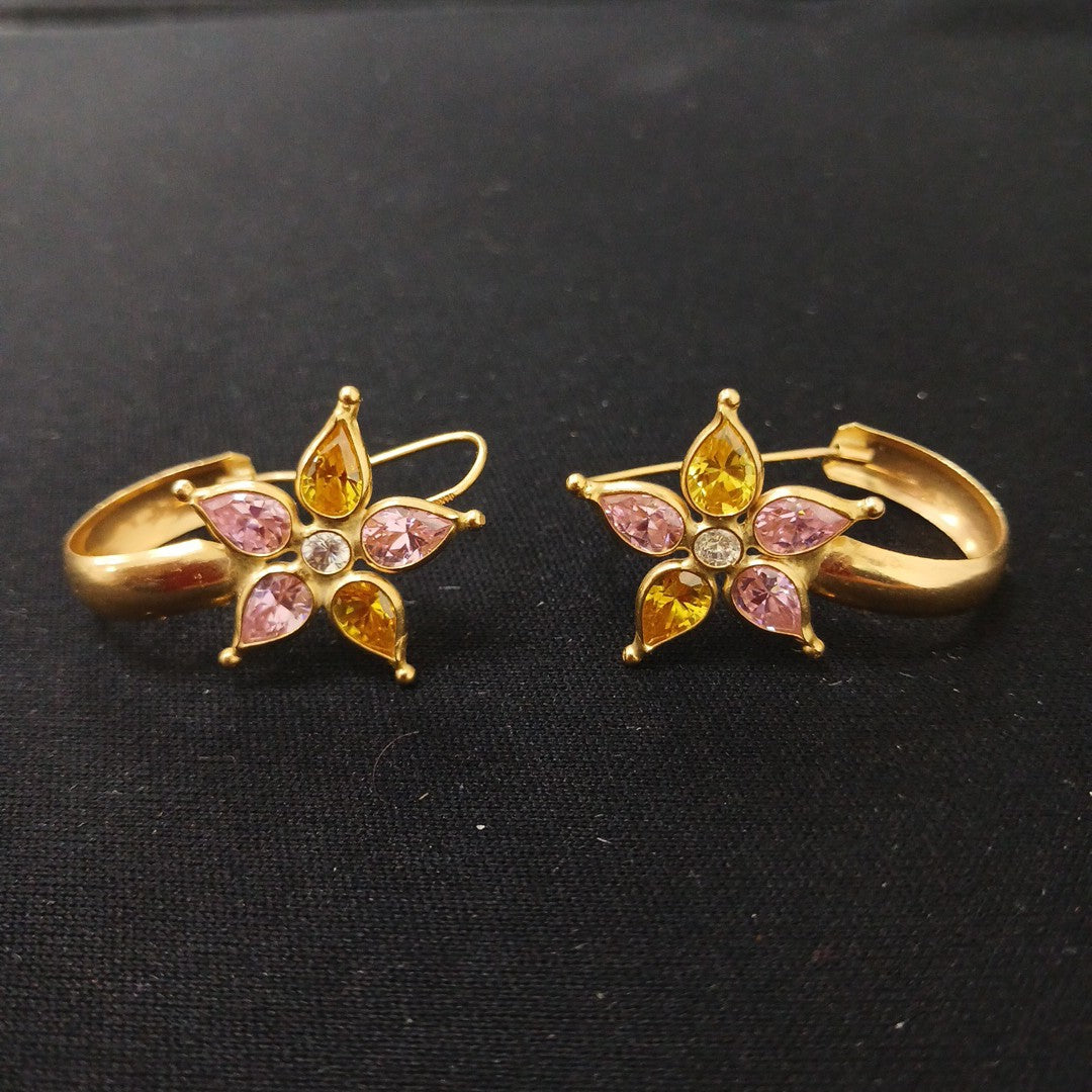 ARETES PAR ORO 14 K 6.8 GRMS (SEMINUEVO)