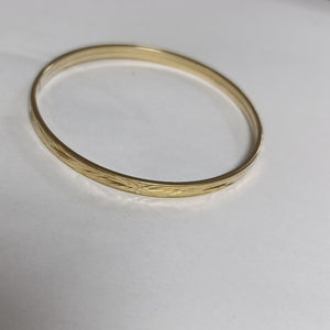 PULSERA RIGIDA ORO 10 K 4.7 GRMS (SEMINUEVO)