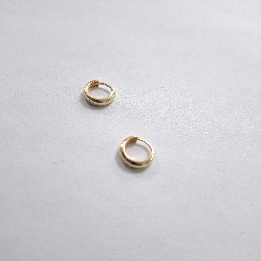 HUGGIES ORO 14K 1.2 (NUEVO)