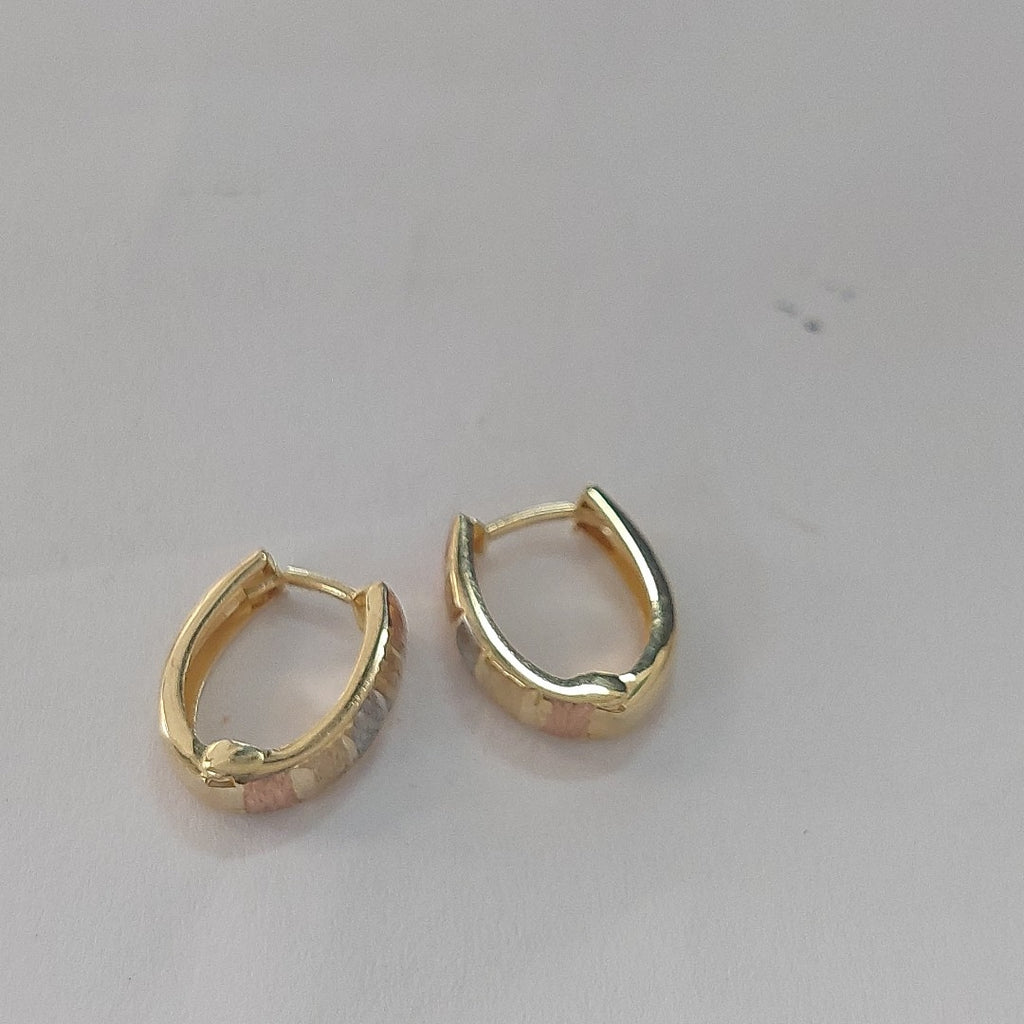 HUGGIES ORO 14K 1.1 (NUEVO)