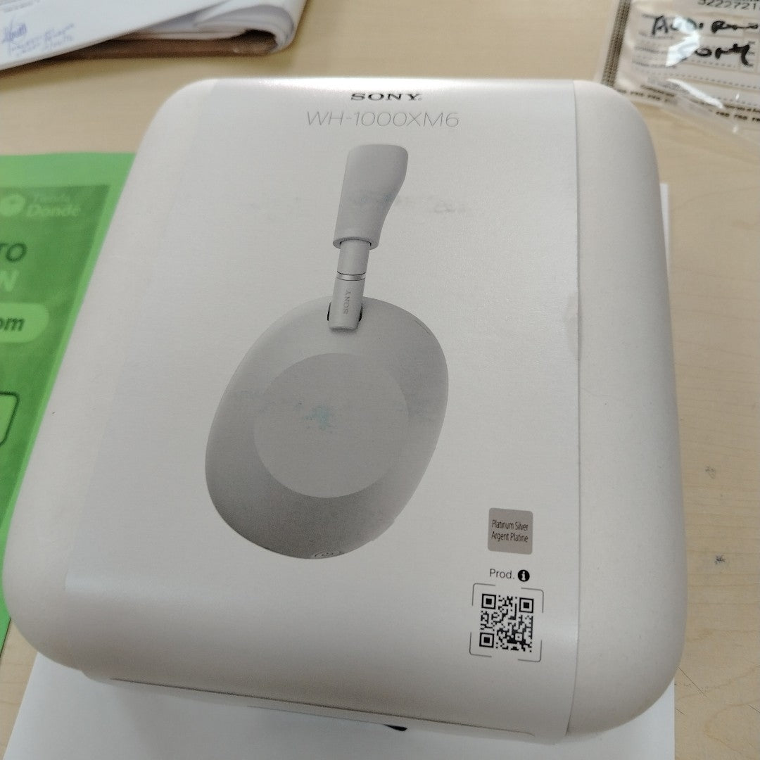 AUDIFONOS SONY WH-1000XM6 INALAMBRICO OVER EAR (SEMINUEVO)