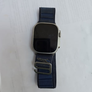 SMARTWATCH APPLE ULTRA TITANIO A2622 49 MM GPS + CELULAR (SEMINUEVO)