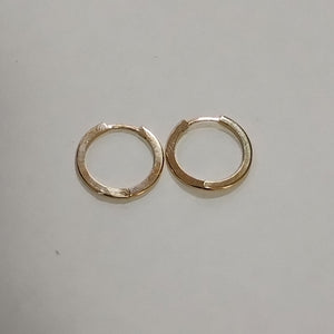 HUGGIES ORO 14K 2.3 (NUEVO)