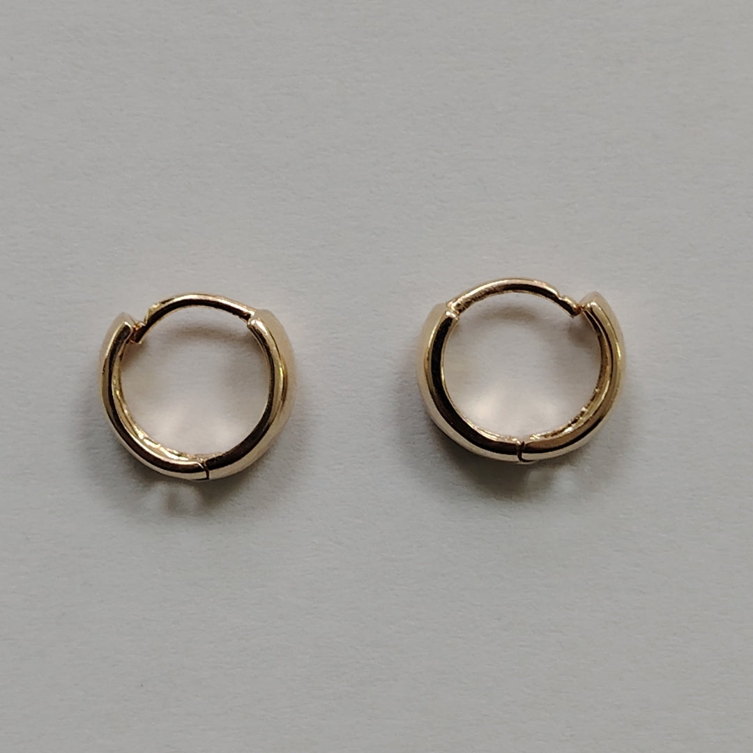 HUGGIES ORO 14K 1.7 (NUEVO)