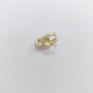 HUGGIES ORO 14K 1 (NUEVO)