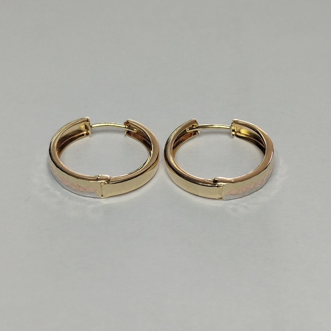HUGGIES ORO 14K 1.6 (NUEVO)