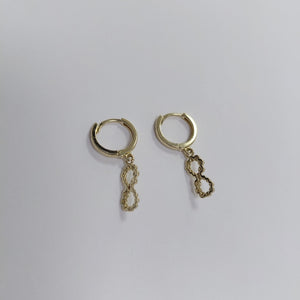 HUGGIES ORO 14K 1.5 (NUEVO)
