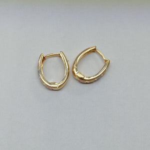 HUGGIES ORO 14K 1.1 (NUEVO)