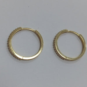 HUGGIES ORO 14K 1.5 (NUEVO)