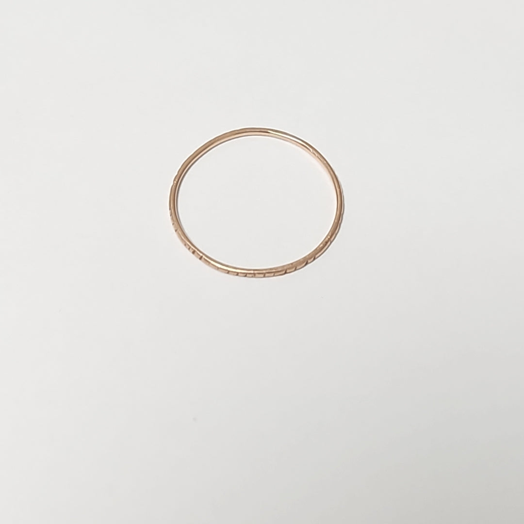 ANILLO ORO 8 K 0,50 GRMS (SEMINUEVO)