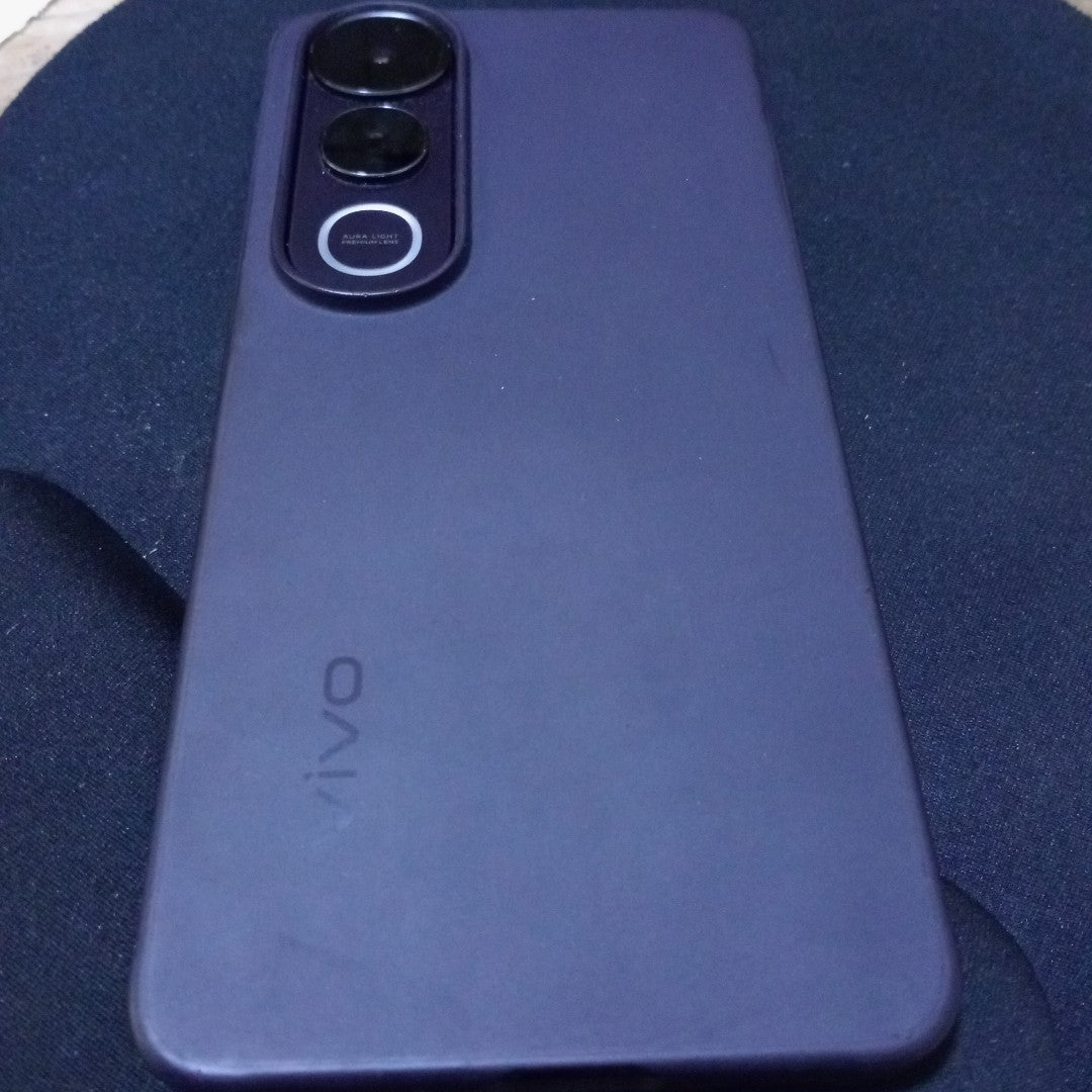 CELULAR VIVO V50 LITE V2441 (2025) 256 GB 8 GB RAM (SEMINUEVO)