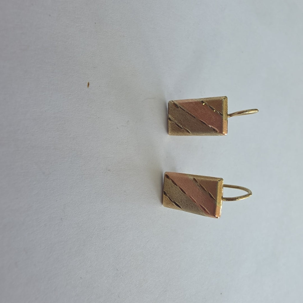 ARETES PAR ORO 10 K 1.5 GRMS (SEMINUEVO)