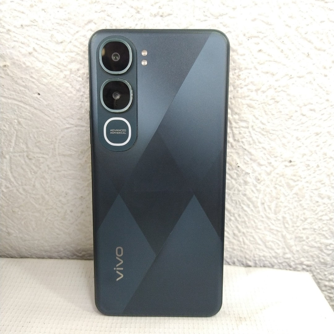 CELULAR VIVO Y21D V2520 (2025) 256 GB 6 GB RAM (SEMINUEVO)