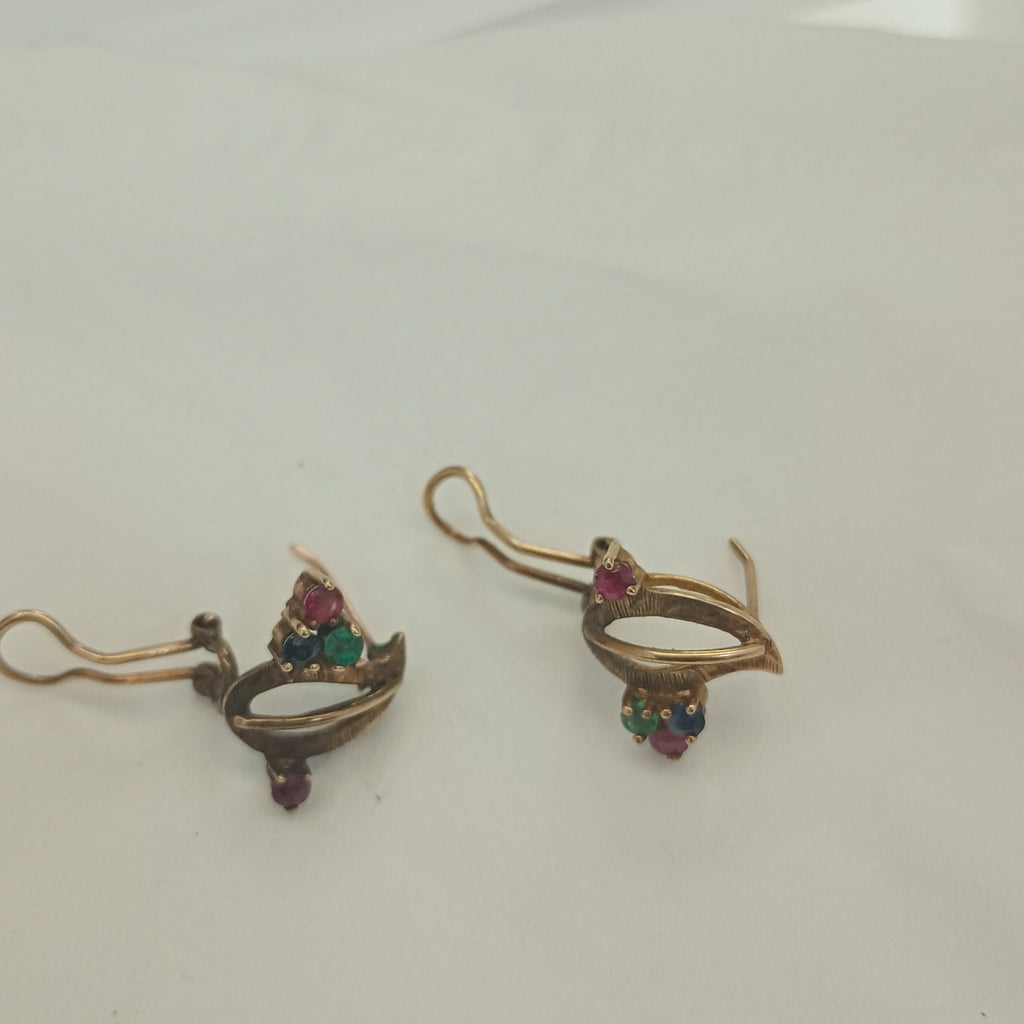 ARETES PAR ORO 8 K 2.4 GRMS (SEMINUEVO)