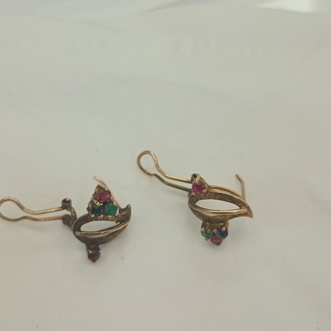 ARETES PAR ORO 8 K 2.4 GRMS (SEMINUEVO)