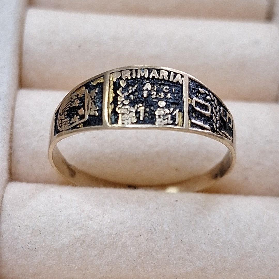 ANILLO DE GRADUACIÓN ORO 8 K 1.2 GRMS (SEMINUEVO)