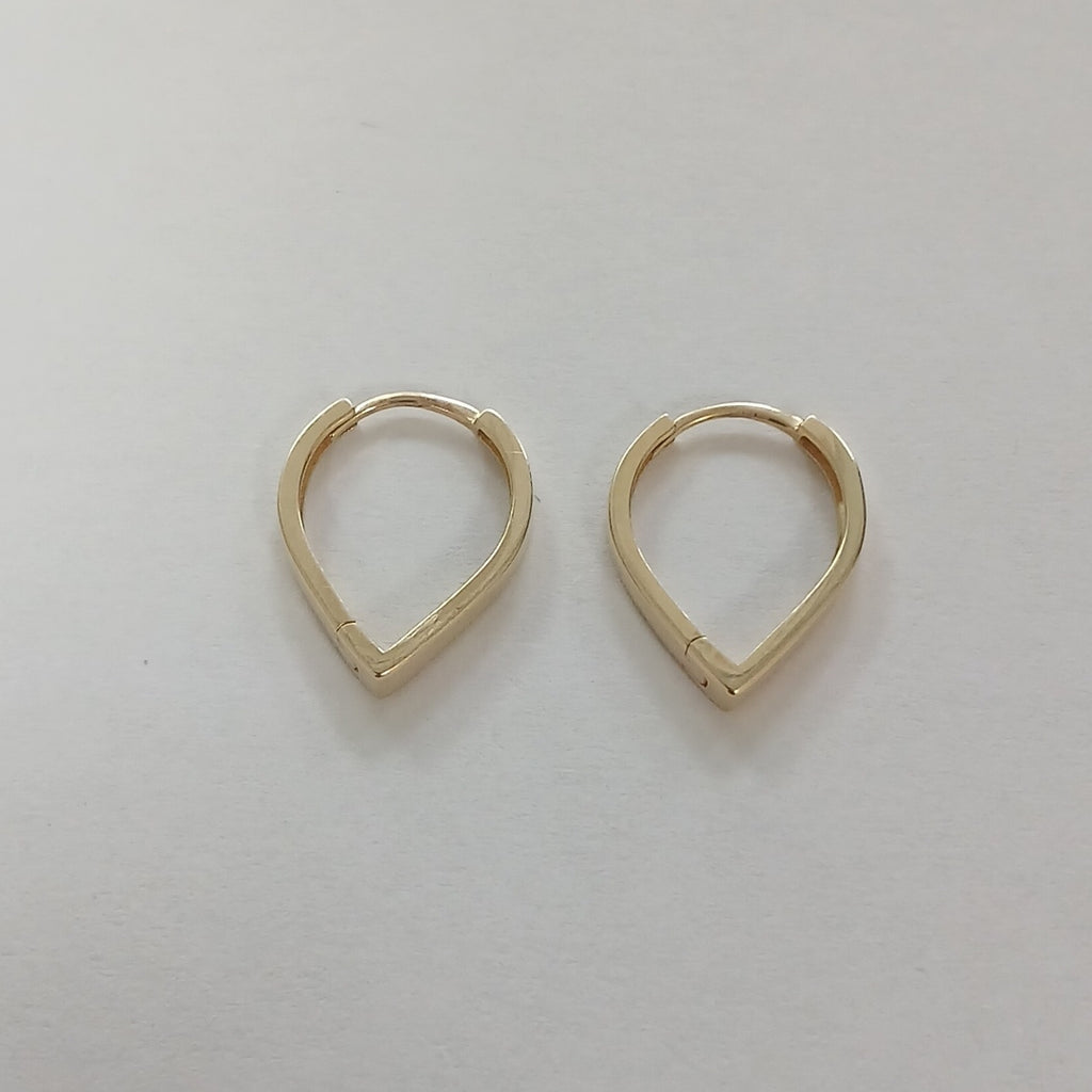 HUGGIES ORO 14K 1.5 (NUEVO)