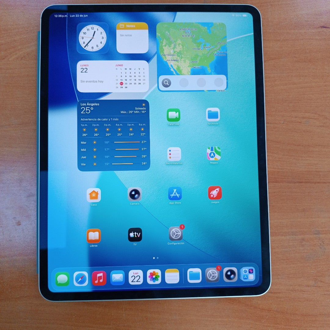 TABLETA APPLE IPAD PRO 13" A2925 (2024) 1 TB 8 GB RAM (SEMINUEVO)