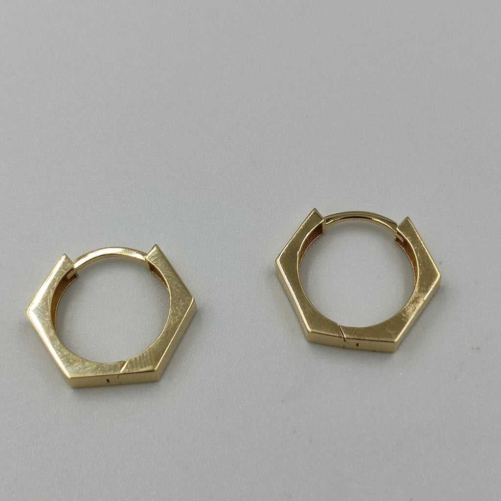 HUGGIES ORO 14K 1.8 (NUEVO)