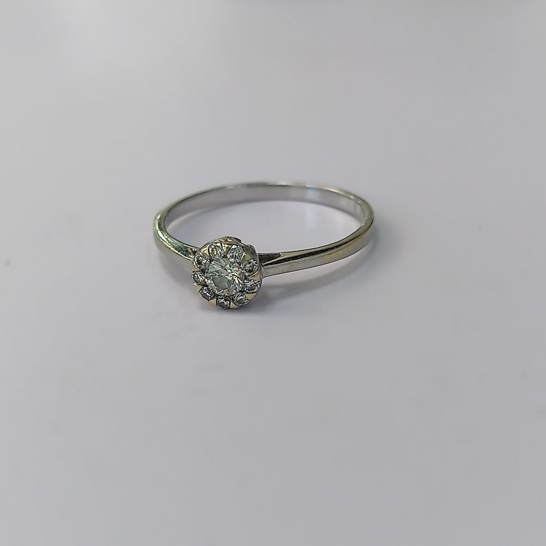 ANILLITO ORO BLANCO 14 K 1.8 GRMS (SEMINUEVO)